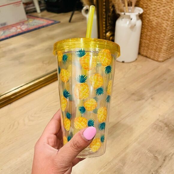 NWT Yellow Pineapple  Print Tumbler - Picture 4 of 4